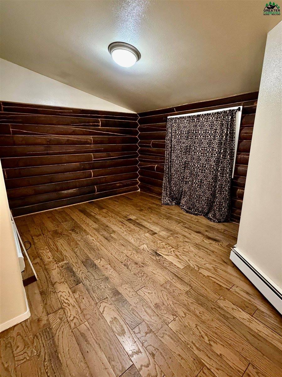 2361 Badger Road, North Pole, AK 99705