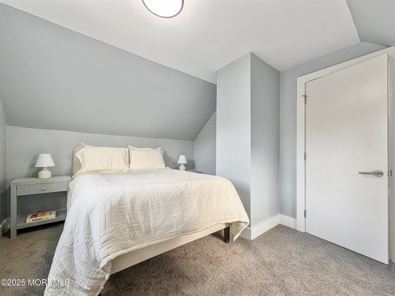 39 Pine Avenue, Freehold, NJ 07728