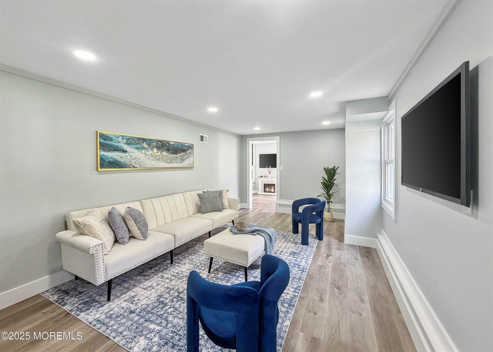 39 Pine Avenue, Freehold, NJ 07728