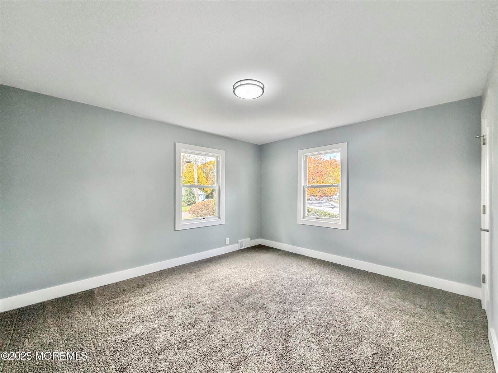 39 Pine Avenue, Freehold, NJ 07728