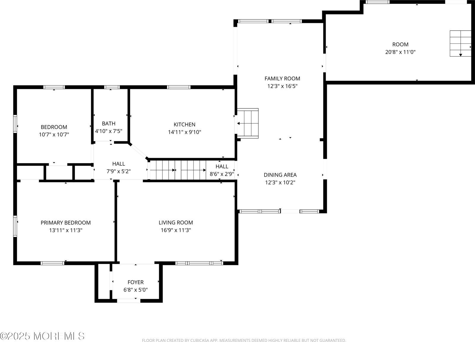 39 Pine Avenue, Freehold, NJ 07728