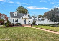 39 Pine Avenue, Freehold, NJ 07728