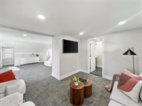 39 Pine Avenue, Freehold, NJ 07728