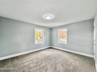 39 Pine Avenue, Freehold, NJ 07728