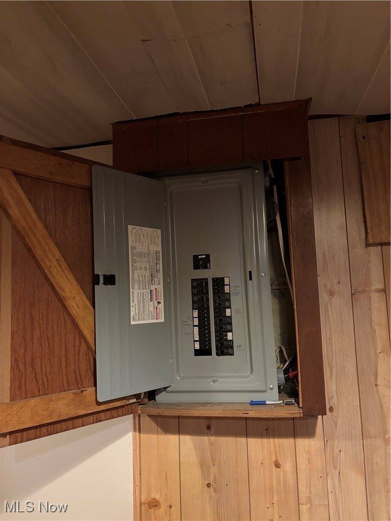 66482 Larrick Ridge Rd, Cambridge, OH 43725