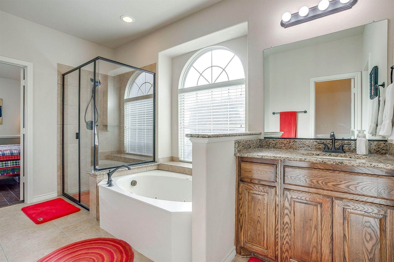 2805 Stackhouse Street, Fort Worth, TX 76244