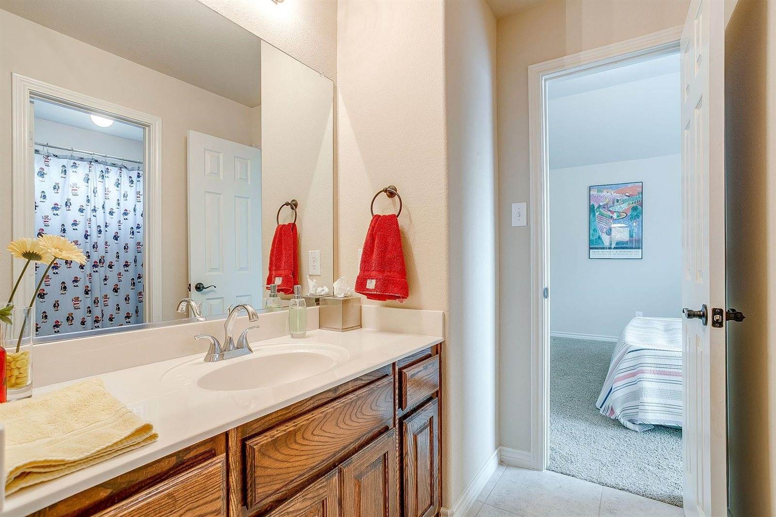 2805 Stackhouse Street, Fort Worth, TX 76244