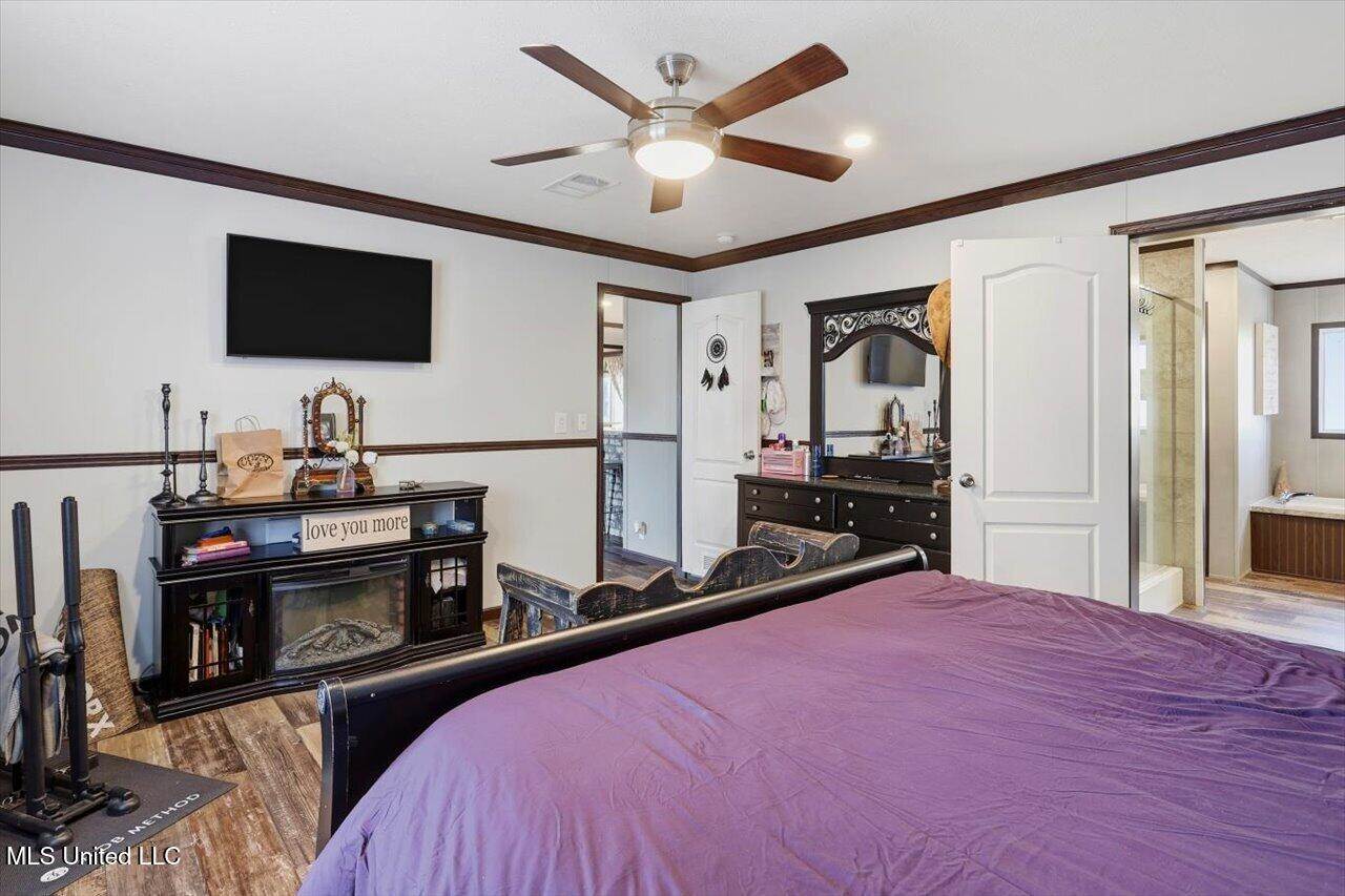 102 Horseshoe Circle, Brandon, MS 39047