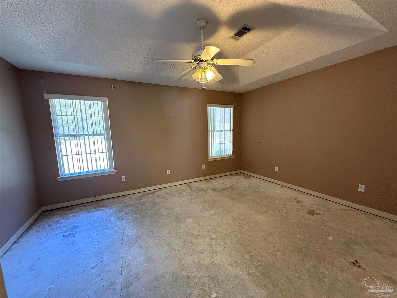 7748 Rustling Pines Dr, Milton, FL 32583