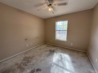 7748 Rustling Pines Dr, Milton, FL 32583
