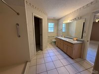 7748 Rustling Pines Dr, Milton, FL 32583