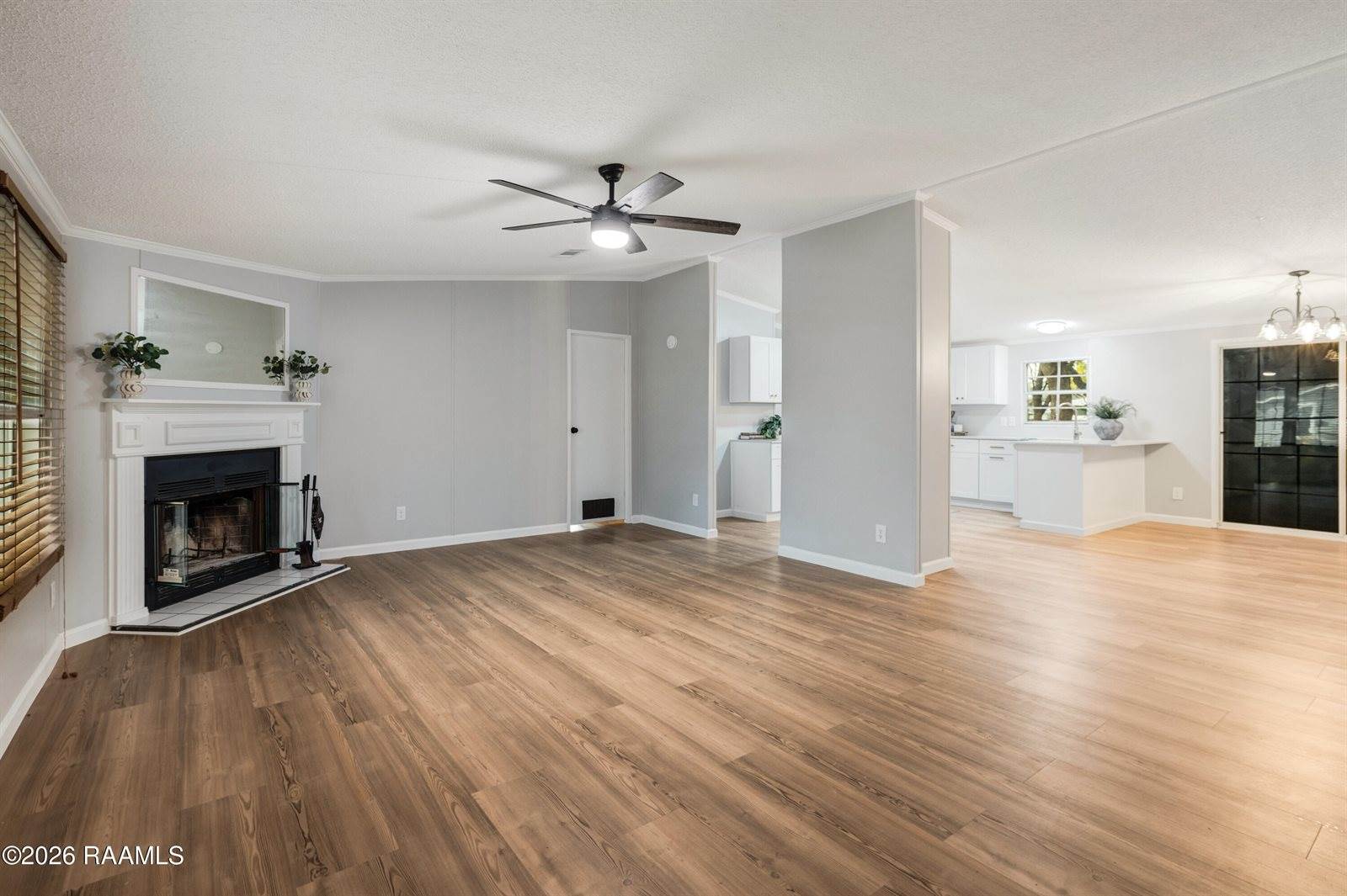 913 West 10th Street Street, Kaplan, LA 70548