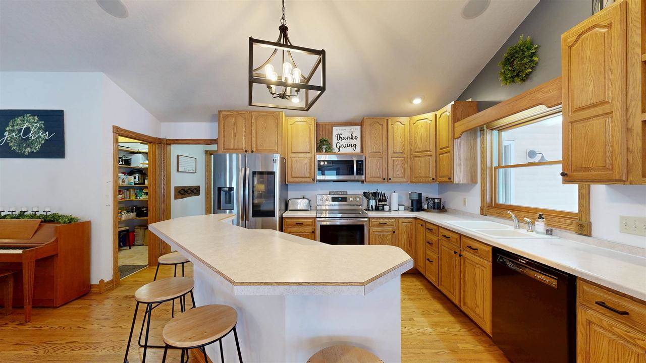 4674 County Highway BC, Sparta, WI 54656