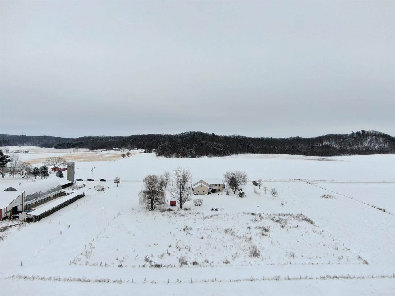 4674 County Highway BC, Sparta, WI 54656