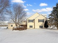 4674 County Highway BC, Sparta, WI 54656