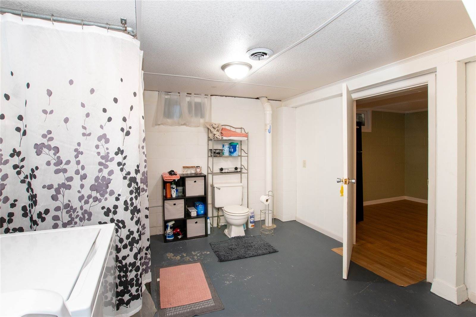 1332 Arizona Avenue, Ames, IA 50014