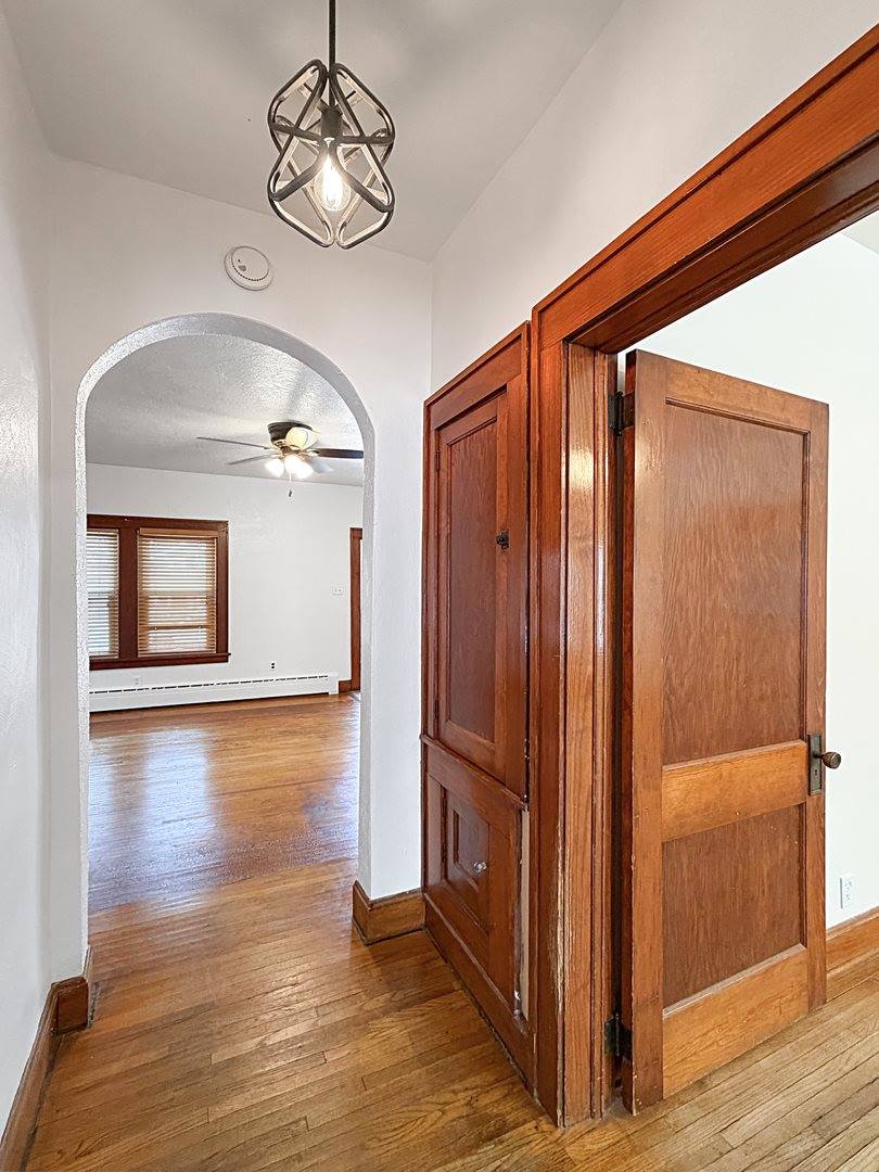 327 West Garfield Street, Freeport, IL 61032