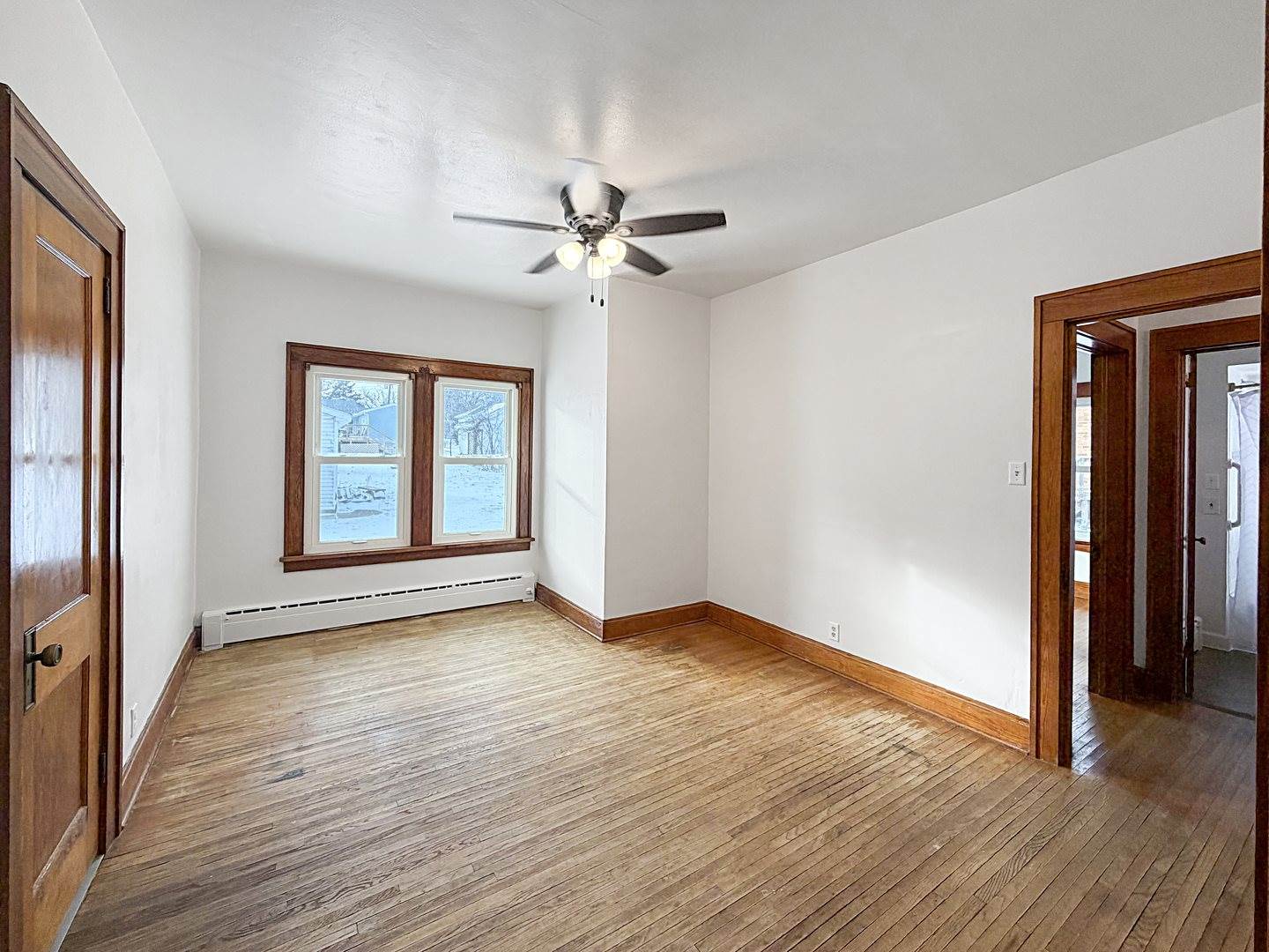 327 West Garfield Street, Freeport, IL 61032