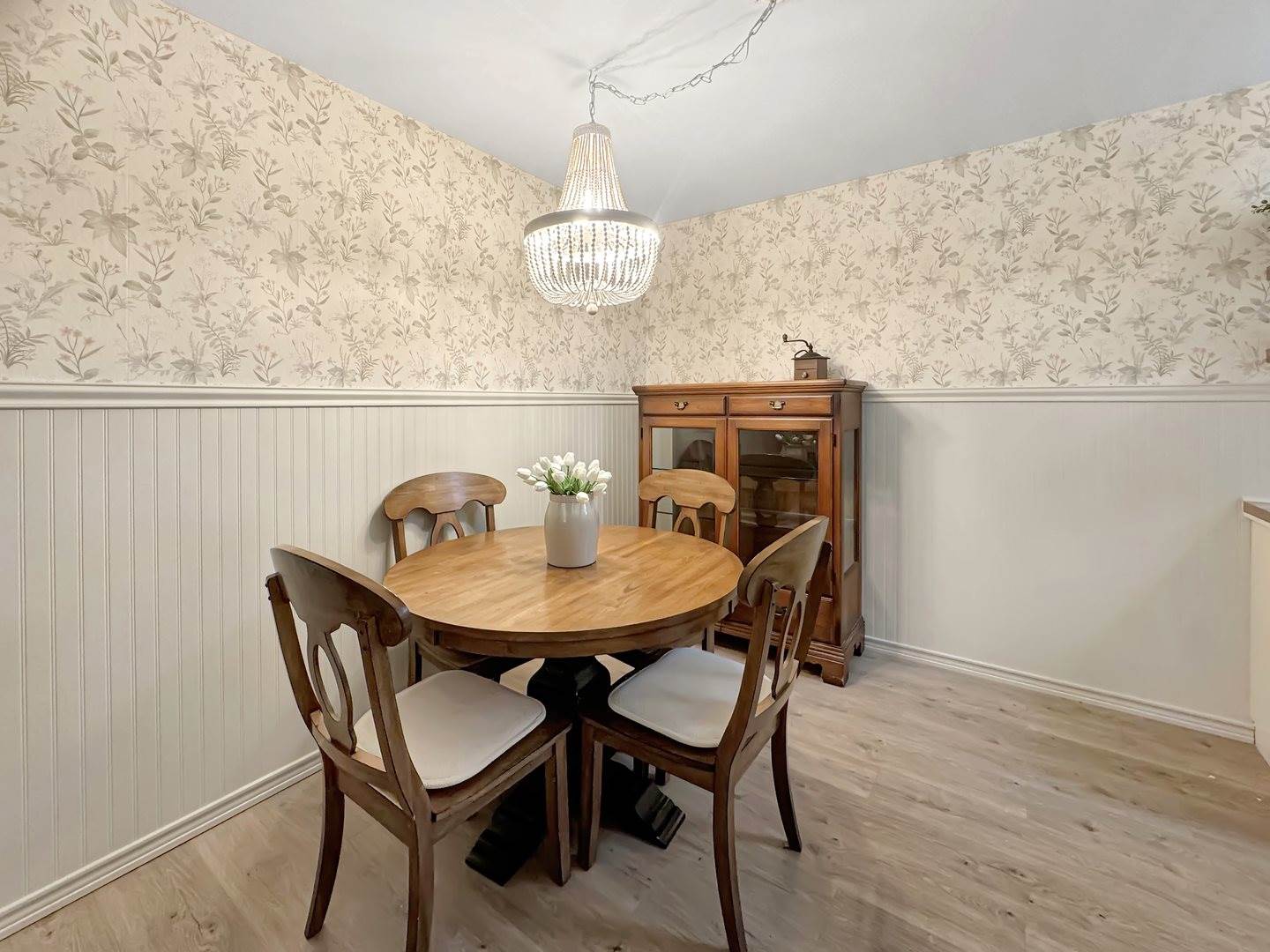 124 North Whistler C4 Avenue, #C4, Freeport, IL 61032