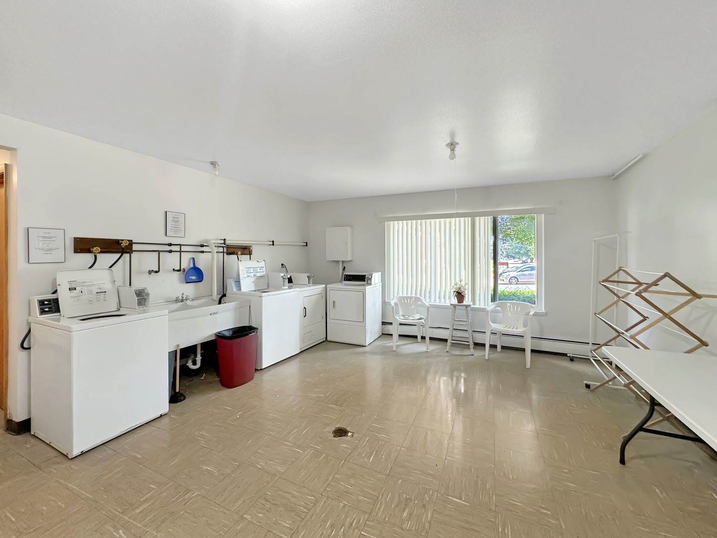 124 North Whistler C4 Avenue, #C4, Freeport, IL 61032