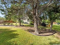 9706 Rosemire Way, San Antonio, TX 78254