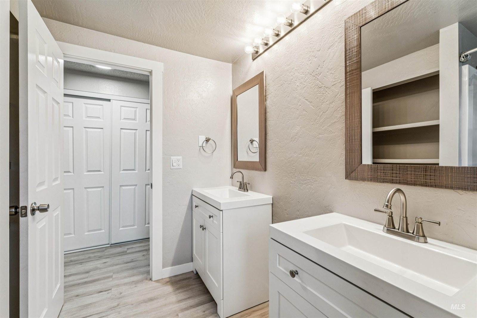 2105 Airport Ave, Caldwell, ID 83605