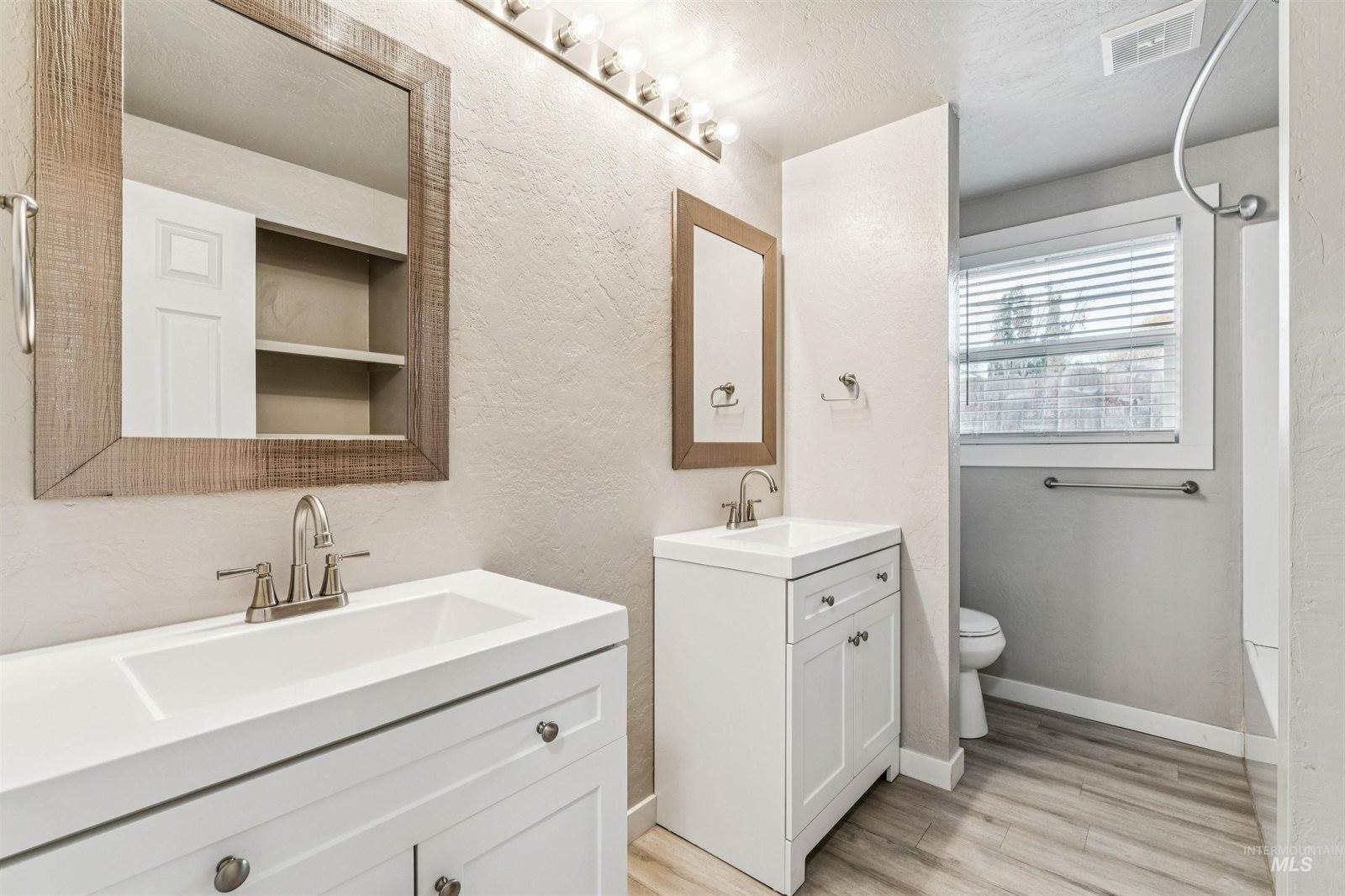 2105 Airport Ave, Caldwell, ID 83605