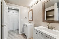 2105 Airport Ave, Caldwell, ID 83605