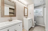 2105 Airport Ave, Caldwell, ID 83605