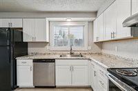 2105 Airport Ave, Caldwell, ID 83605