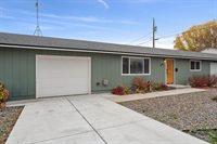 2105 Airport Ave, Caldwell, ID 83605