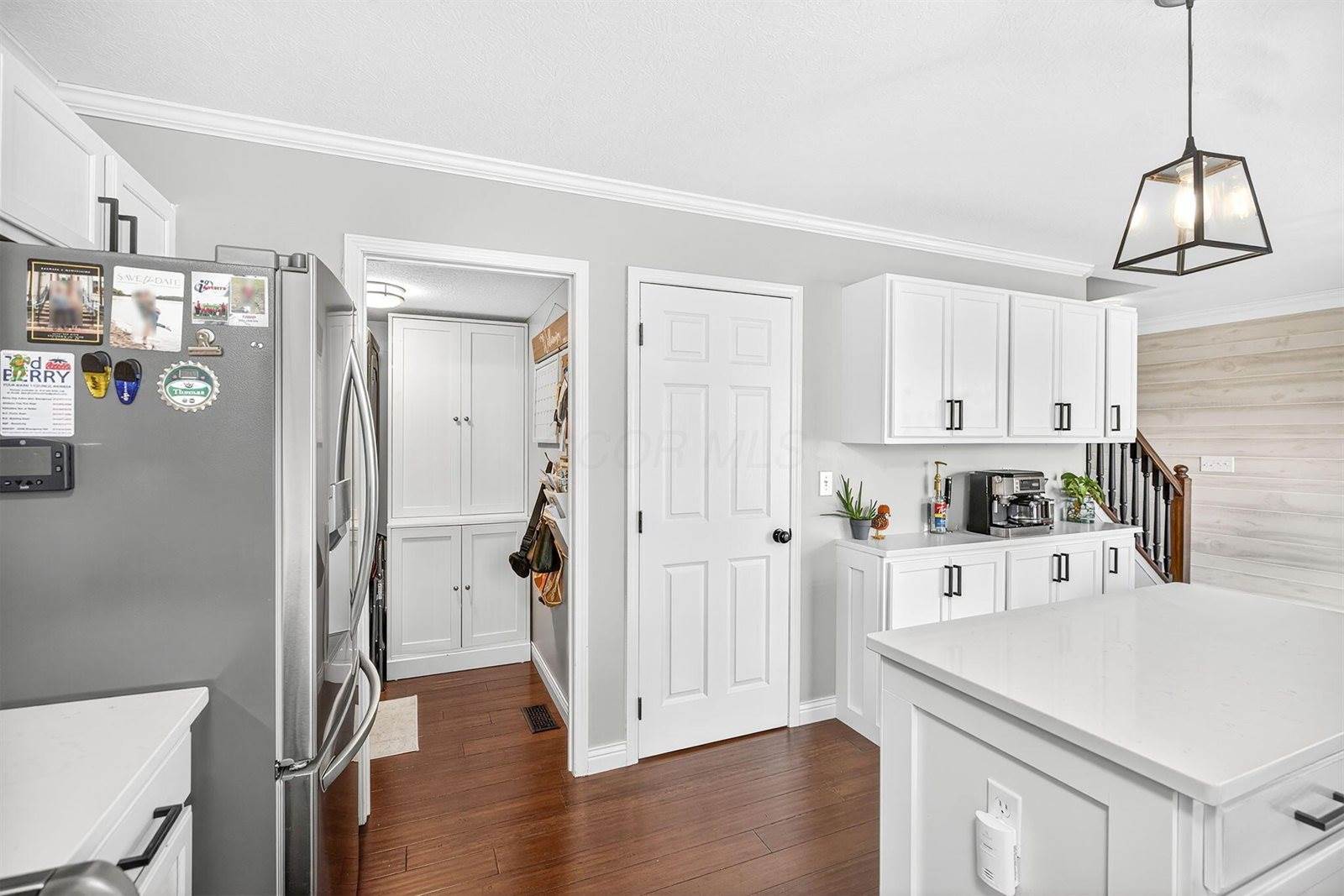 3225 Weeping Spruce Drive, Grove City, OH 43123