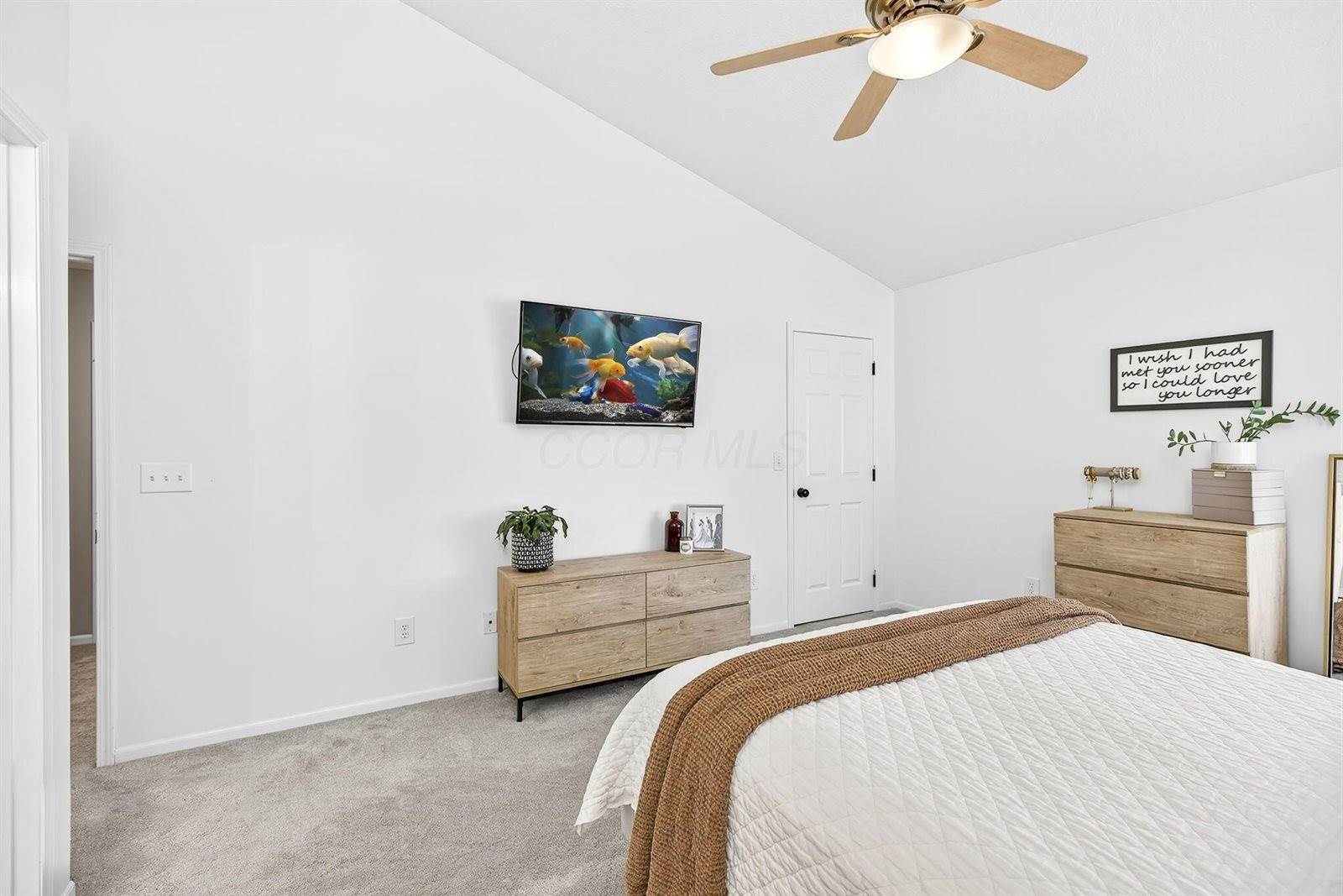 3225 Weeping Spruce Drive, Grove City, OH 43123