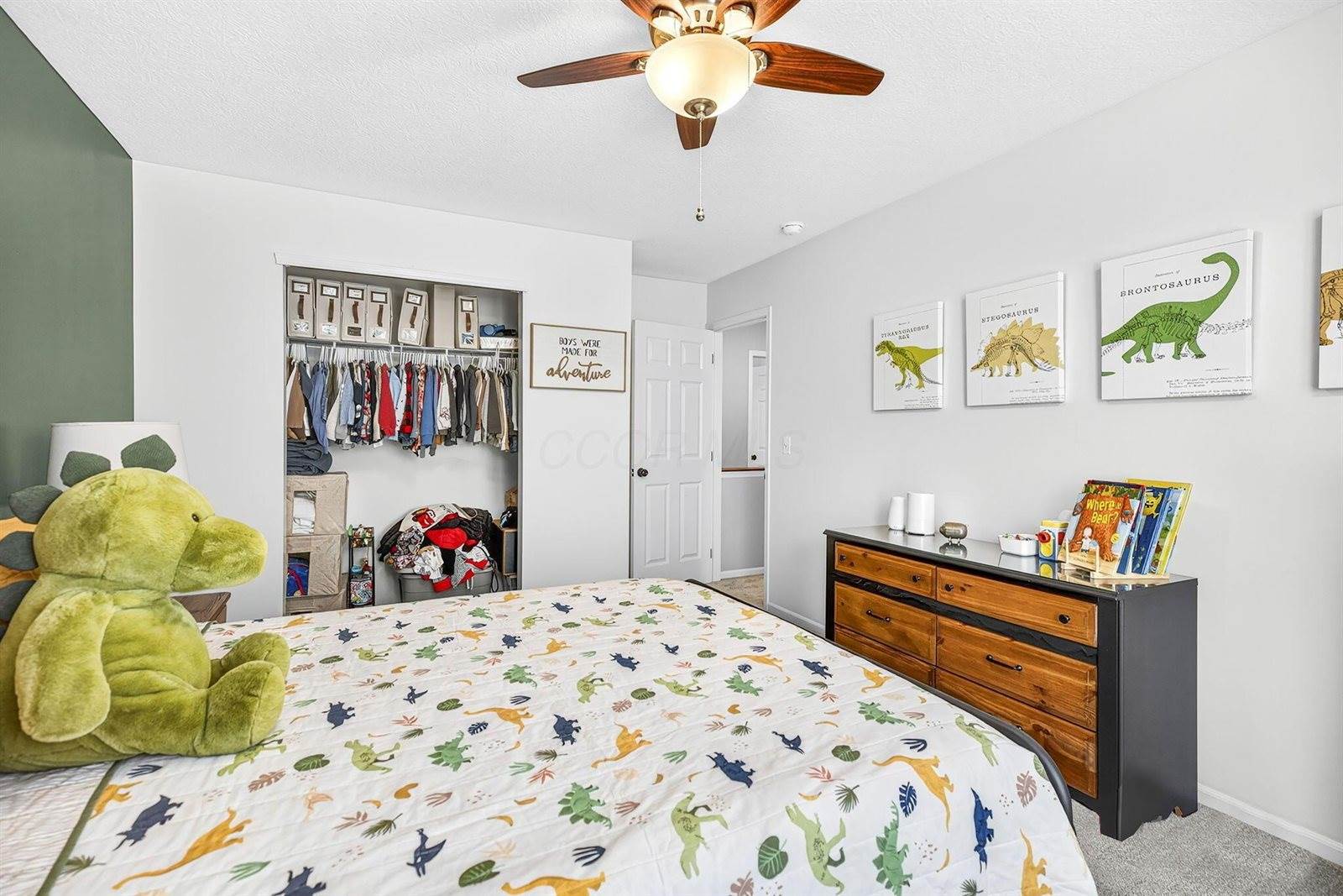 3225 Weeping Spruce Drive, Grove City, OH 43123