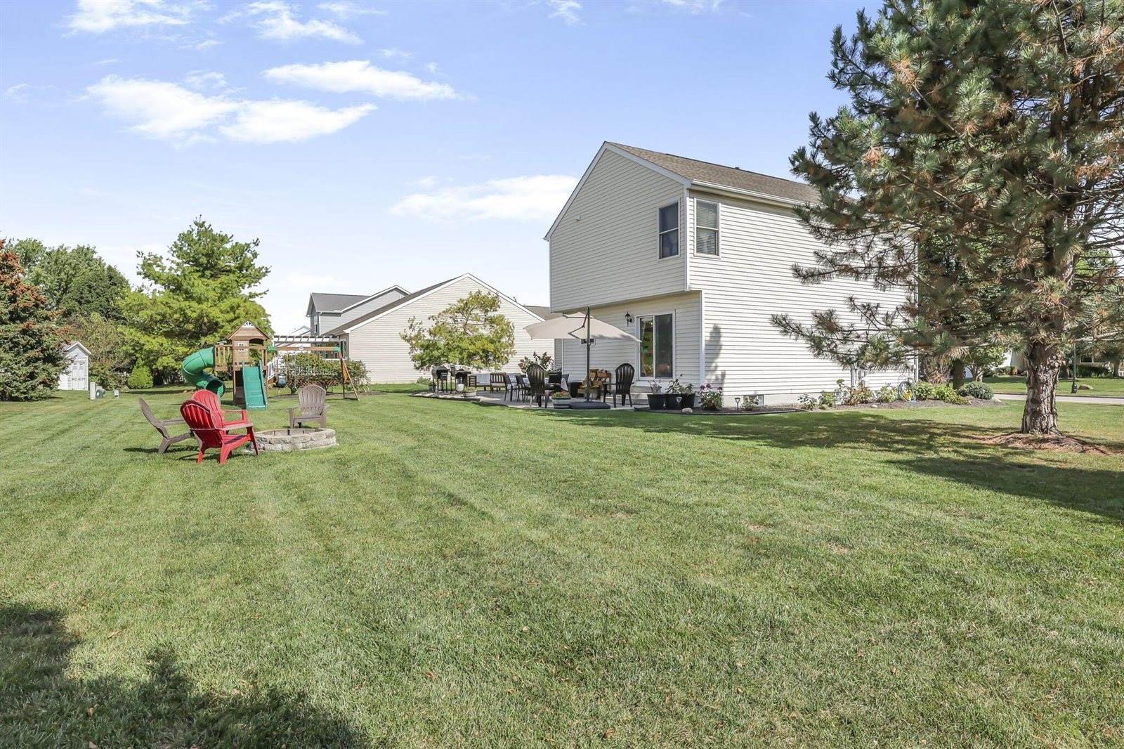 3225 Weeping Spruce Drive, Grove City, OH 43123