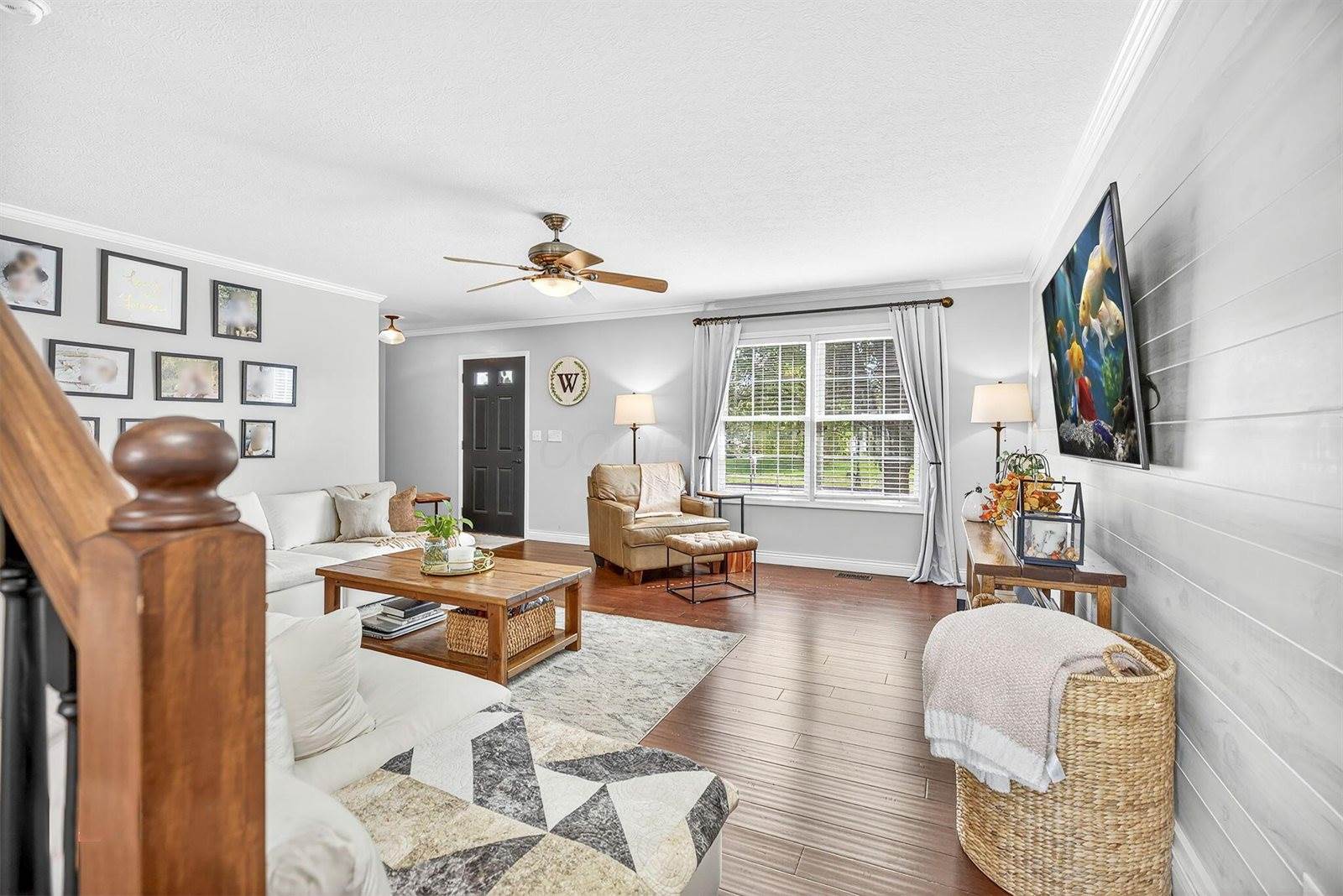 3225 Weeping Spruce Drive, Grove City, OH 43123