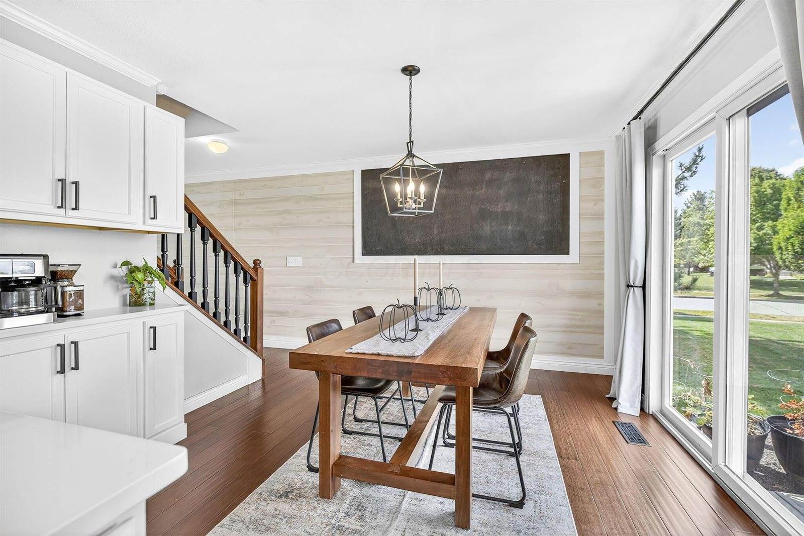 3225 Weeping Spruce Drive, Grove City, OH 43123