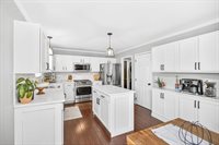 3225 Weeping Spruce Drive, Grove City, OH 43123