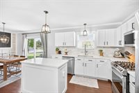 3225 Weeping Spruce Drive, Grove City, OH 43123