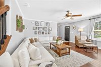 3225 Weeping Spruce Drive, Grove City, OH 43123