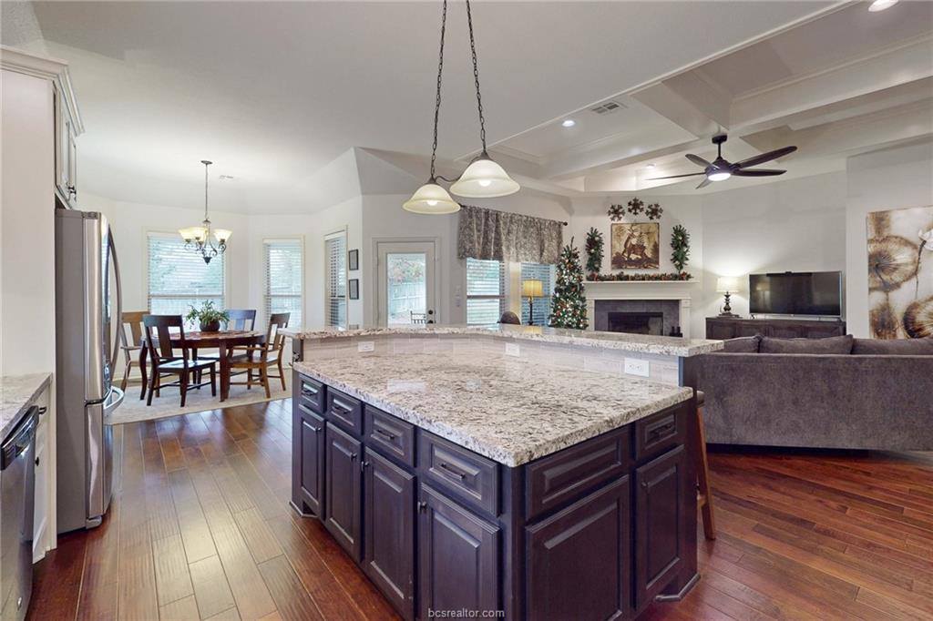 3317 Fiddlers Green, Bryan, TX 77808