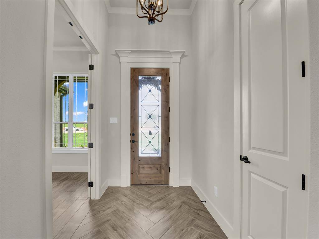 313 Wrangler Court, Weatherford, TX 76088