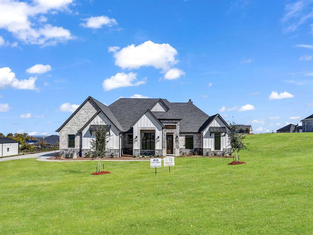 143 Oak Meadow Lane, Weatherford, TX 76085