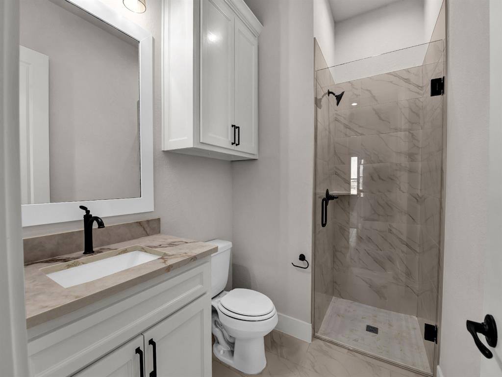 143 Oak Meadow Lane, Weatherford, TX 76085