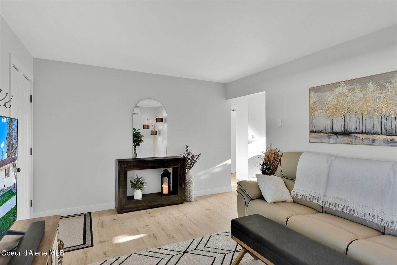 1810 West Honeysuckle Ave., Hayden, ID 83835