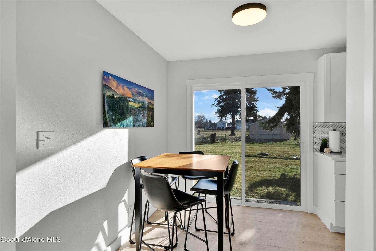 1810 West Honeysuckle Ave., Hayden, ID 83835