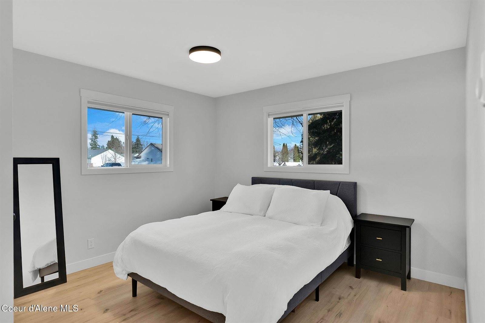 1810 West Honeysuckle Ave., Hayden, ID 83835