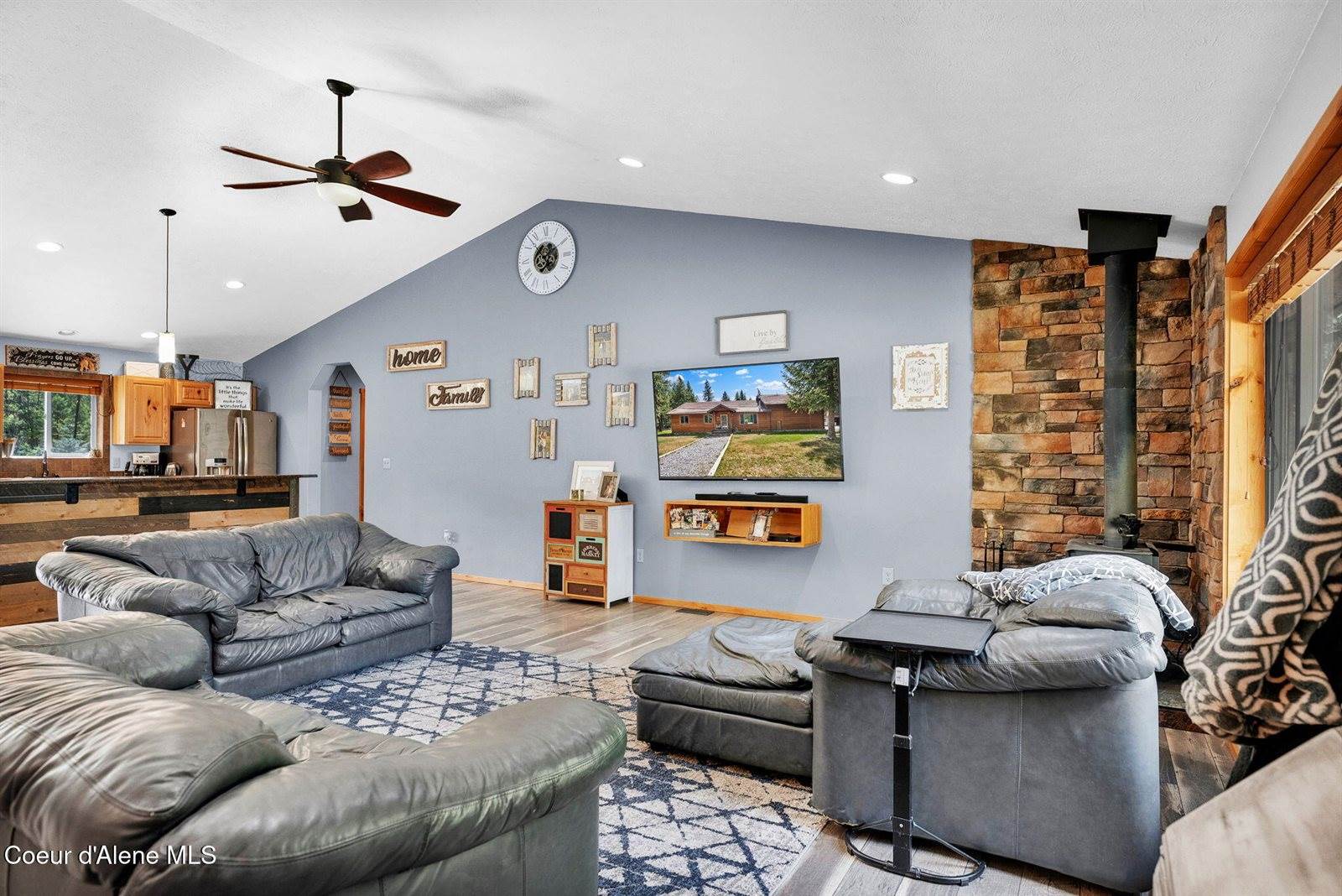 181 East Deer Meadow Lane, Blanchard, ID 83804