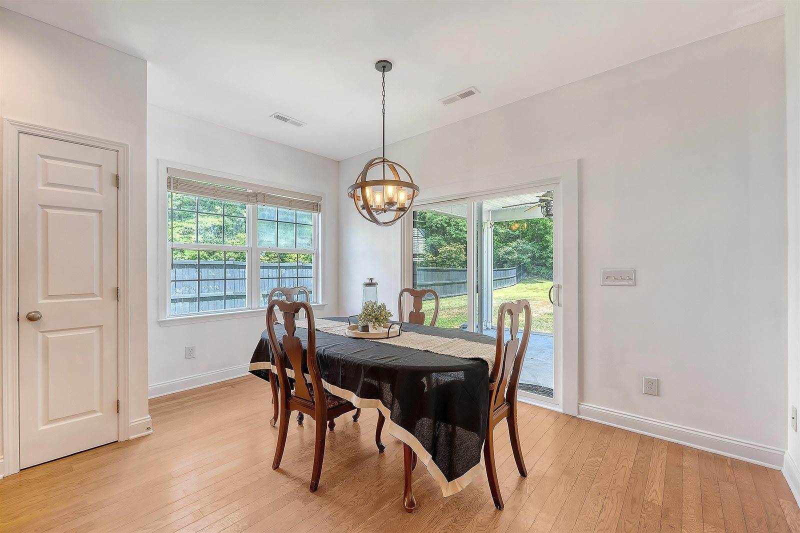 122 Balsam Circle, Summerville, SC 29485