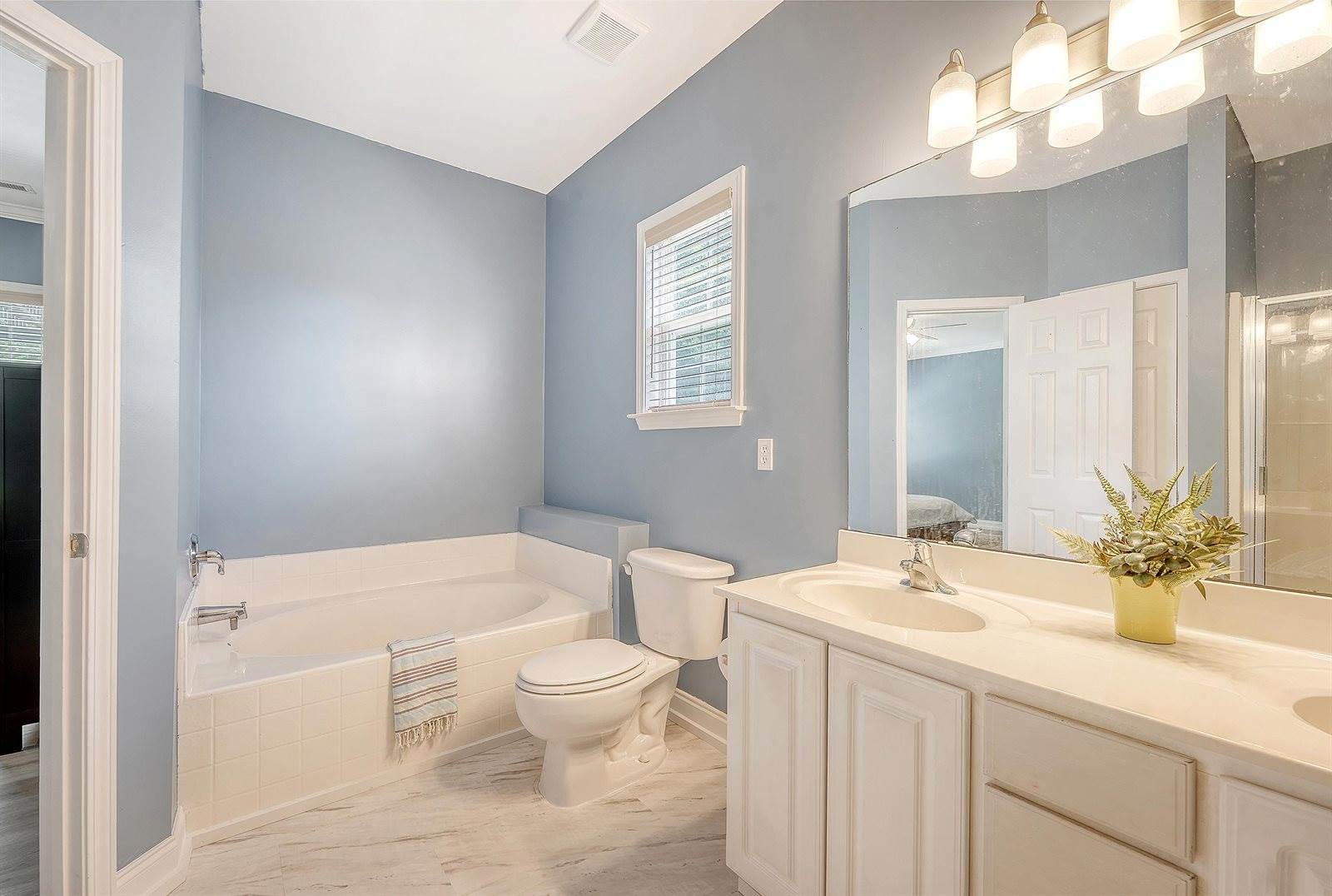 122 Balsam Circle, Summerville, SC 29485